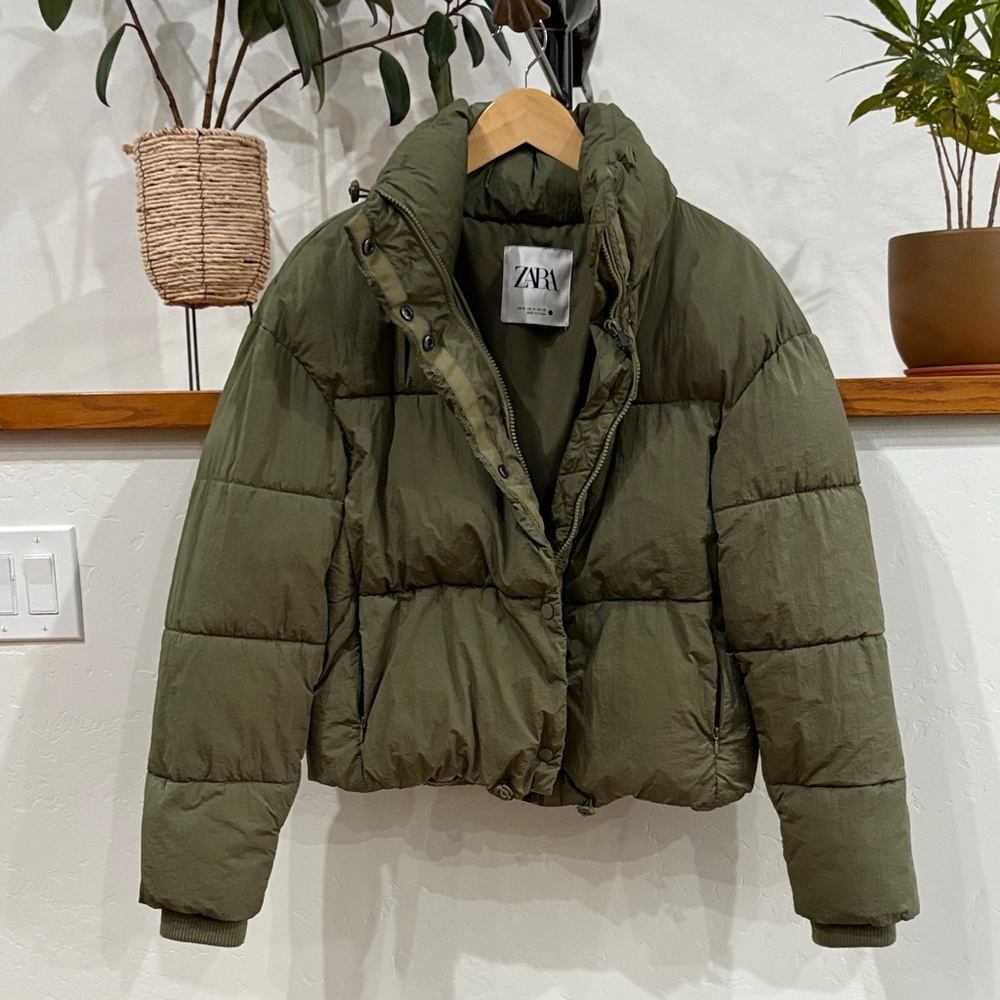 Zara Khaki Green Cropped Down Jacket